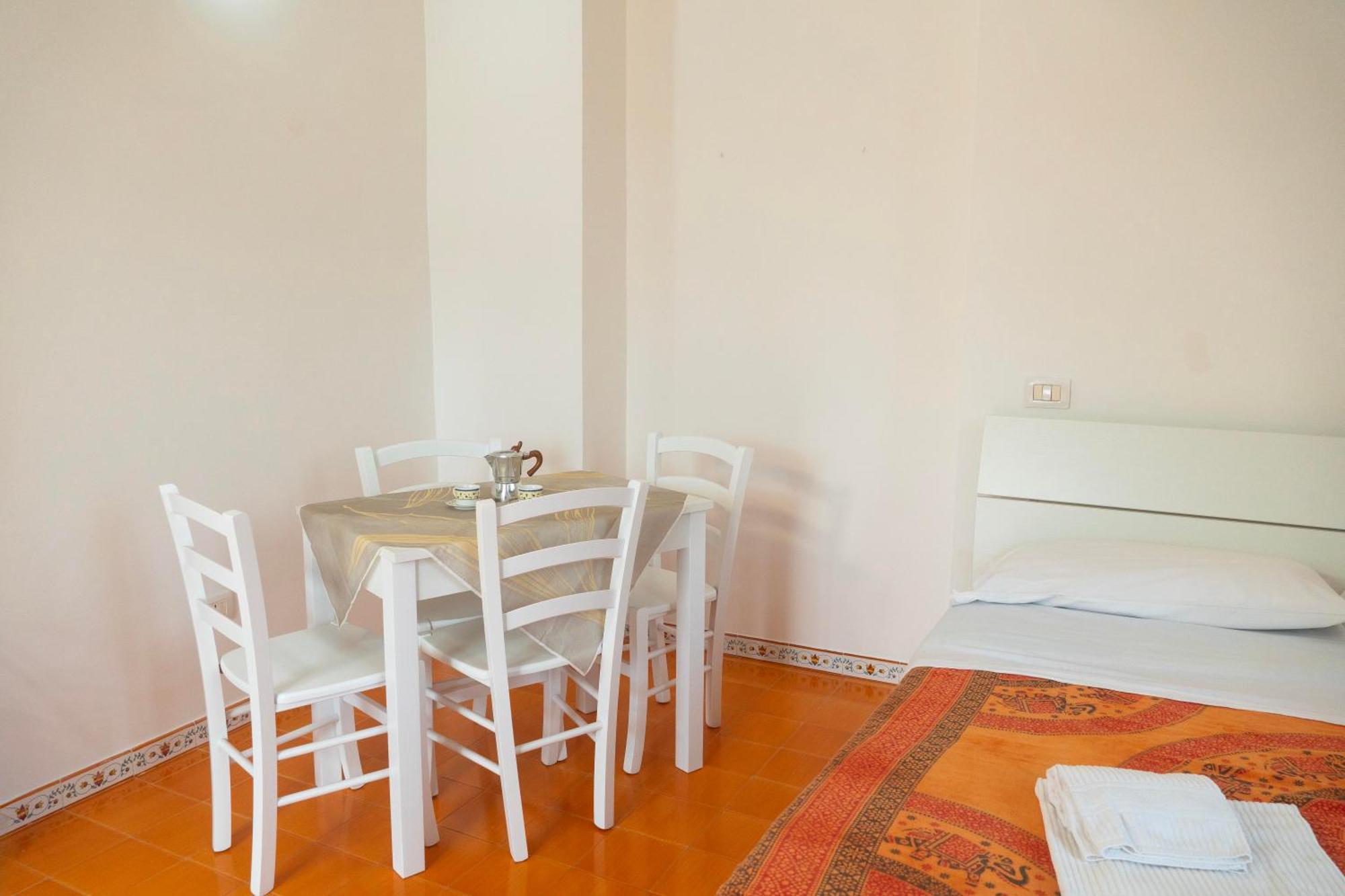 Apartamento La Terrazza Sul Giardino Procida Exterior foto