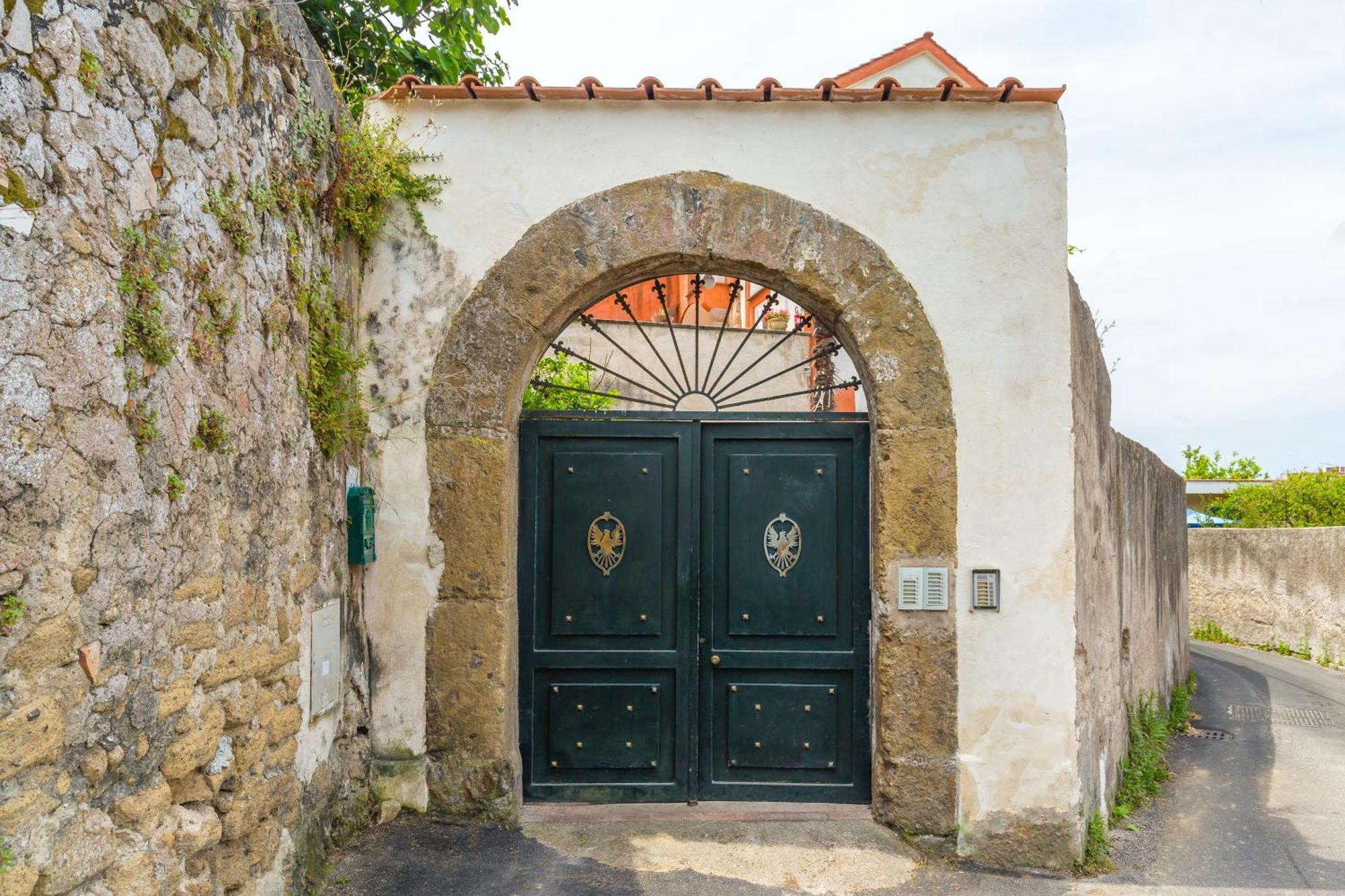 Apartamento La Terrazza Sul Giardino Procida Exterior foto