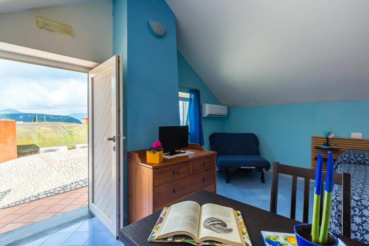 Apartamento La Terrazza Sul Giardino Procida Exterior foto